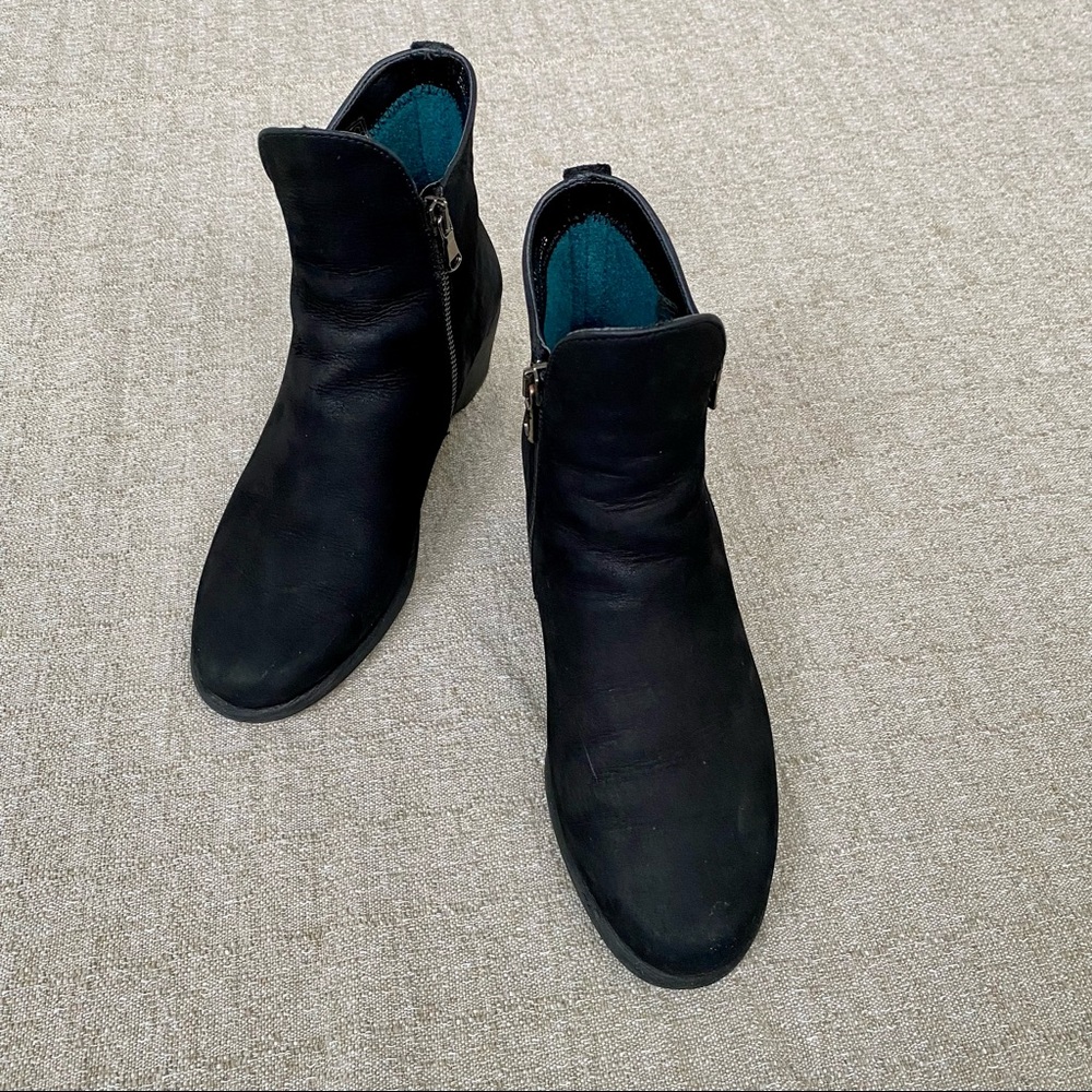 The Flexx black suede booties